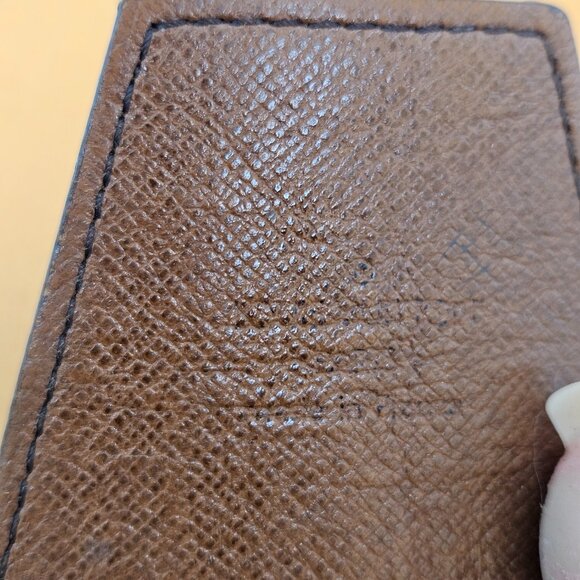 LV Monogram Accessory Case - Picture 2 of 9